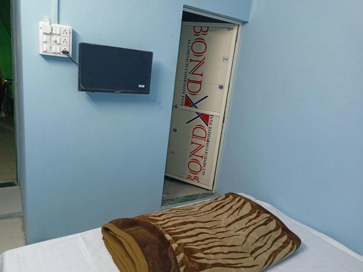 Baba Guest House Уджайн Екстериор снимка